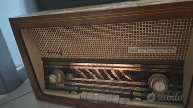 radio d'epoca a valvole