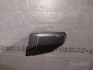 Fianco destro sinistro scrambler 800