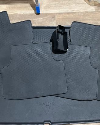 Set Tappeti / Bagagliaio in gomma Originali Cupra