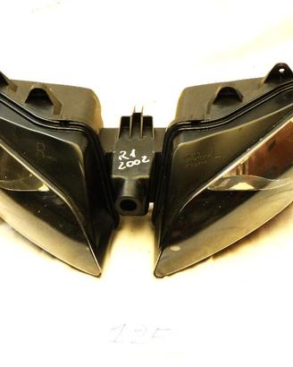 Gruppo ottico anter. Yamaha YZF R1 (n.125)
