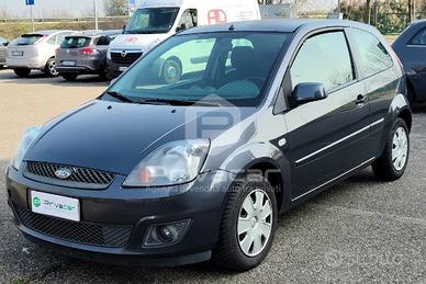 FORD Fiesta 1.2 16V 3p. Ghia