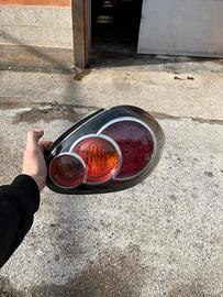 FARO POSTERIORE DX TOYOTA AYGO 2012