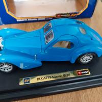 Modellino Auto Bugatti 1936 blu