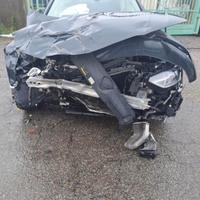 Audi A4 2.0 TDI business s tronic incidentata