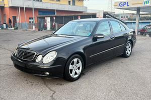 MERCEDES-E-280-CDI