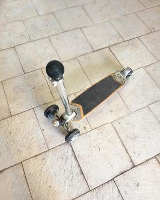 Monopattino tre ruote 