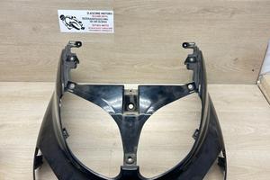 scudo anteriore TMAX 01 07 non perfetto