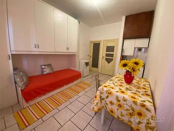 BOCCONI - LIBERO DAL 1 APRILE