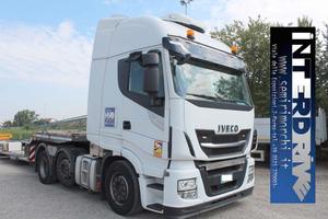 trattore strdale iveco 510 3 assi ribassato usato