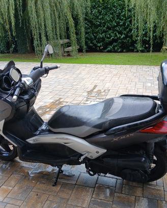 Scooter yamaha x max 250 sport