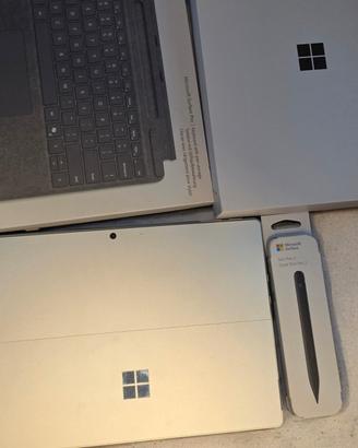 Microsoft Surface Pro 11ª Gen (13" / 512GB)+access