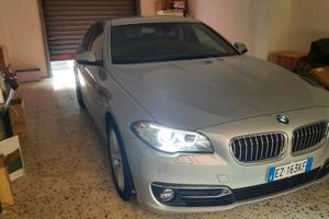 Bmw serie 5 Luxury con 15000 km originali 