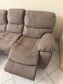 Divano 3 posti con sedute recrinabili