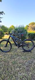 Bicicletta elettrica MTB Giant Regin E+2 PRO tg M