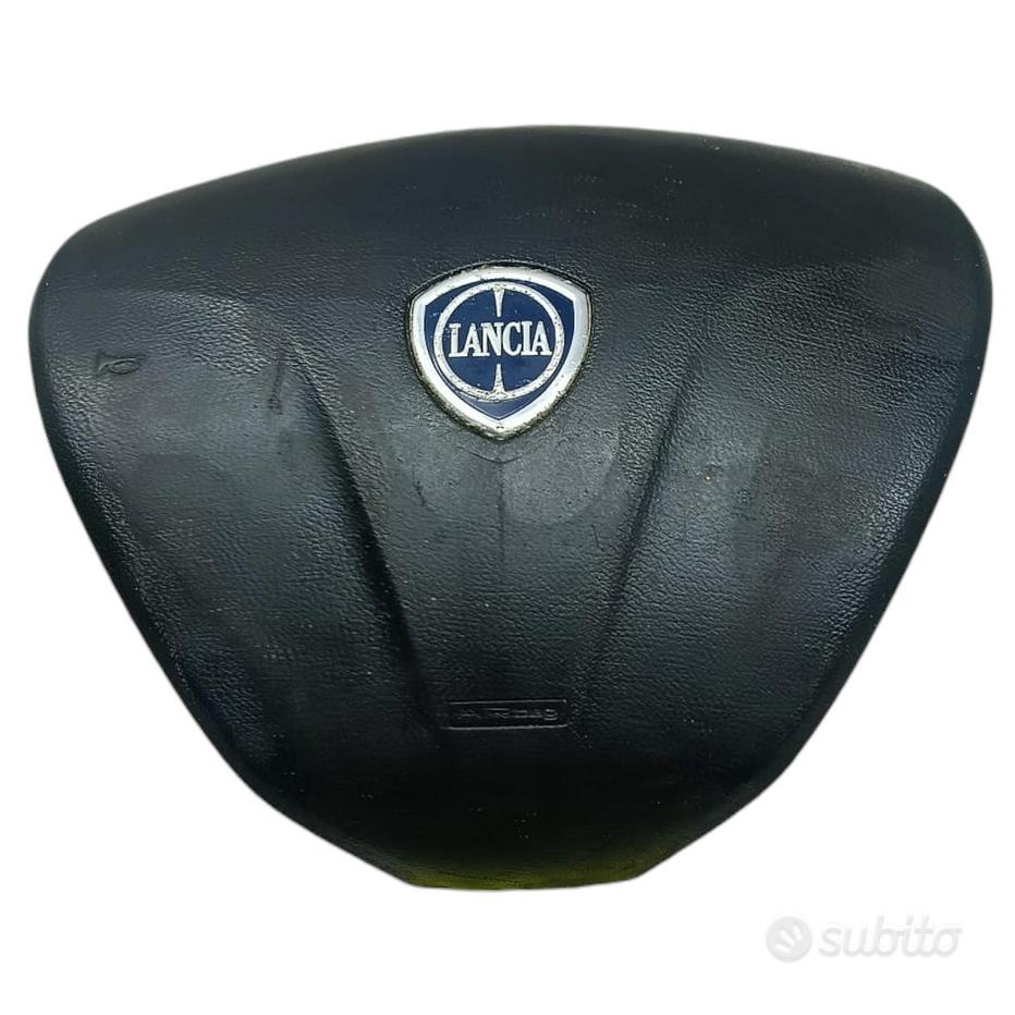 Volante lancia ypsilon Vendita in Accessori auto