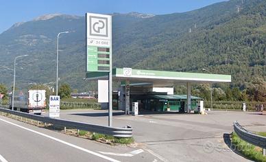 Bar completo pronto per l'apertura