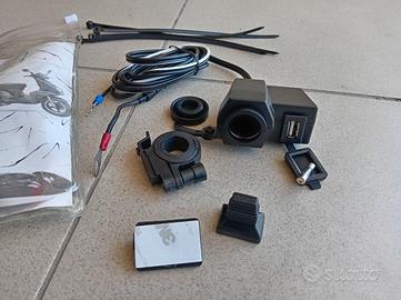Kit moto universale preseUSB e 12v