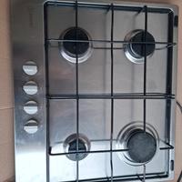 piano cottura gas 4 fuochi Indesit