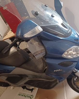 Piaggio x9 500 evolution