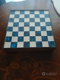 scacchiera legno e madreperla no pedine