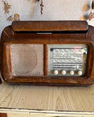 Radio antica anni 50