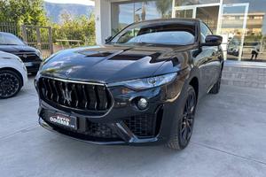Maserati Levante V6 Diesel AWD Gransport 250 cv