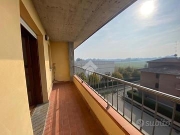 4 LOCALI A REGGIO NELL'EMILIA