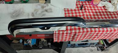 Paraurti posteriore Mercedes.