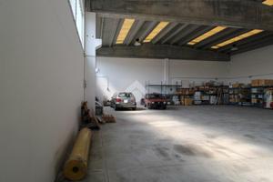 CAPANNONE A POMPIANO