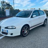 Alfa Romeo 147 1.9 JTDm Q2 (170) 5p. Ducati Corse