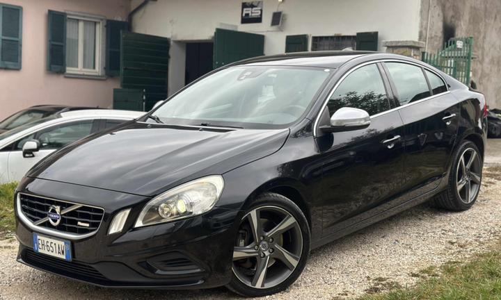 Volvo S60 D5 R-DESIGN KMCERT GARANZ UNICOPR