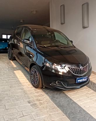 Lancia Ypsilon 1.0 FireFly 5 porte S&S Hybrid Ecoc