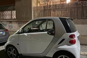 Smart Fortwo MHD Coupé Pulse bianca