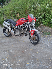 Ducati s4r