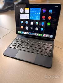 Ipad Air 11” + Tastiera + Cover Moft