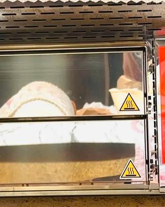 Forno professionale per pizze, focacce ed altro