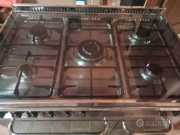 cucina 5 fuochi 