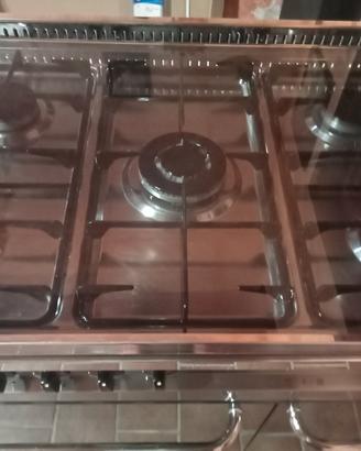 cucina 5 fuochi 