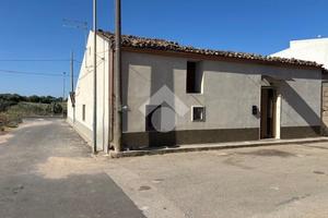 CASA INDIPENDENTE A MAZZARRONE