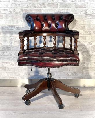 Poltrona Chesterfield da ufficio inglese vintage