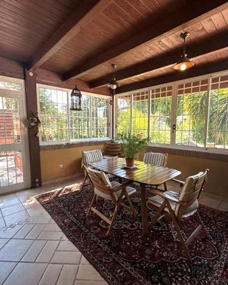 Stupenda villa con piscina e vista panoramica