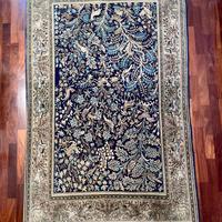 Tappeto Persiano Qom (Kum) – Floreale Figurativo