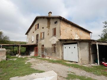 CASA INDIPENDENTE A BAGNOLO IN PIANO