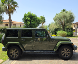 Jeep Wrangler Unlimited Passo lungo 75 Anniversary