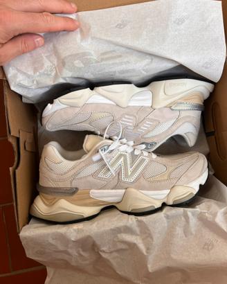 New Balance 9060 U9060WHT 39,5 nuove con scatola