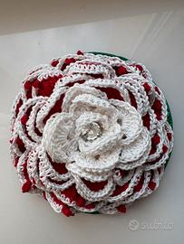 Rosa fatta all’uncinetto