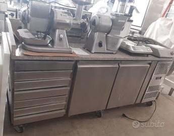 Banco Pizza con 2 porte e 7 cassetti