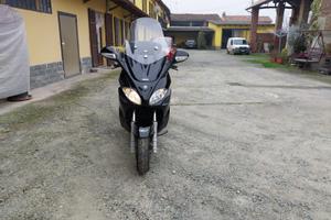 Scooter Piaggio x9