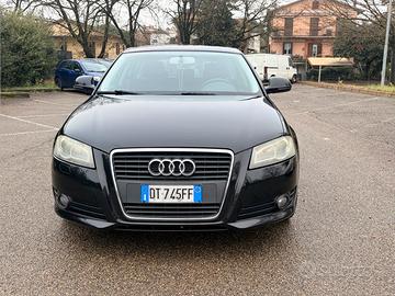 Audi A3 sportback amibition 2.0 tdi 140 cv