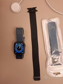 Apple Watch 4 Cassa di Alluminio 40mm con SIM GPS